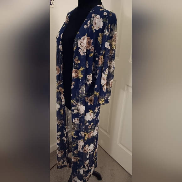 Ultra Flirt Sheer Blue Floral Kimono Duster Women's Size L New With Tags - Picture 2 of 5